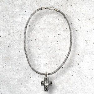 Silpada .925 Sterling Silver Omega Necklace N0603 w/ Silver Tone Cross Pendant